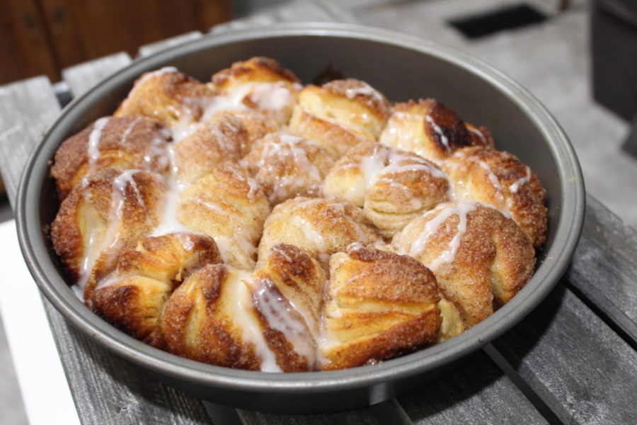 BVN+students+share+favorite+holiday+recipes.+Pictured+is+Spratlins+monkey+bread.